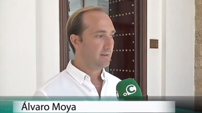 Álvaro Moya atiende a Onda Cádiz a la salida de la reunión.
