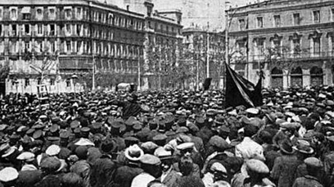 1917 hace 50 añosHuelga general revolucionaria. Detenidos los promotores