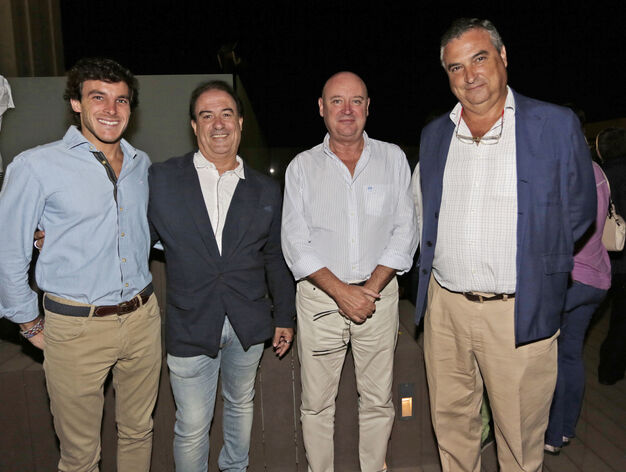 Gonzalo de Saavedra, Javier Osuna, Bernardino Rodr&iacute;guez y Juan Fern&aacute;ndez de Mesa.