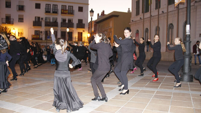 Las academias de baile conmemoran el Día Internacional del Flamenco