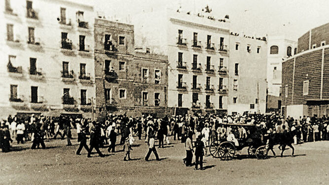 1917 hace 100 añosBautizo y fiesta de rumbo en el barrio de Santa María