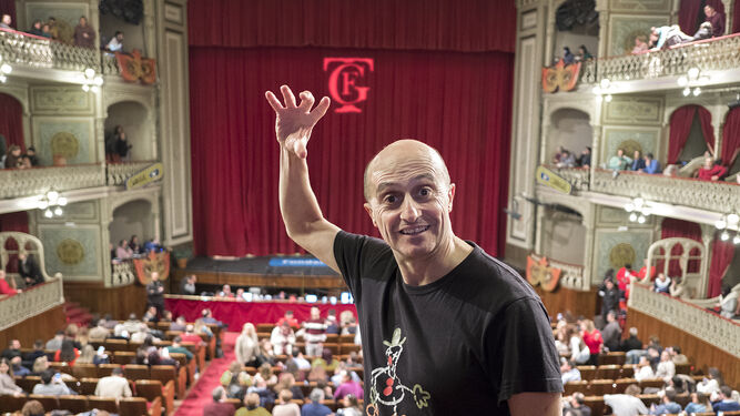Pepe Viyuela en unos de los palcos del Teatro Falla