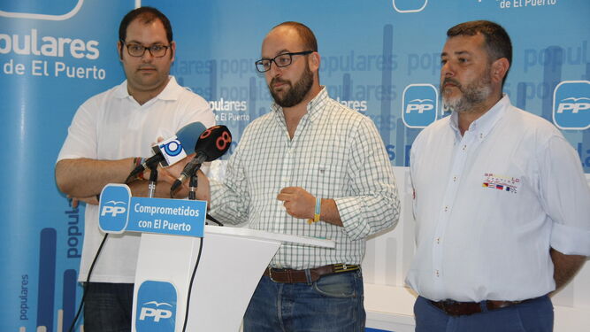 De izquierda a derecha, Javier Bello, Germán Beardo y Alfonso Candón, en una imagen de archivo.