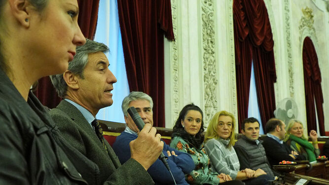 Concejales de Ciudadanos y del Partido Popular, en un Pleno municipal.