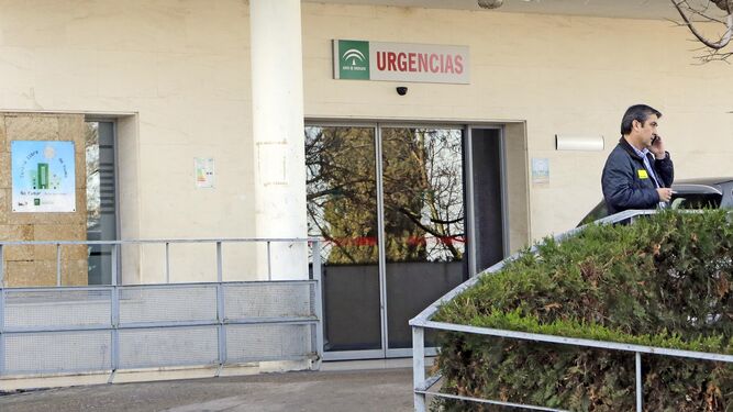 Puerta de Urgencias del hospital de Jerez.