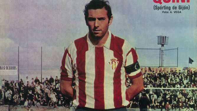 Enrique Castro 'Quini', en su etapa de jugador del Sporting de Gijón.