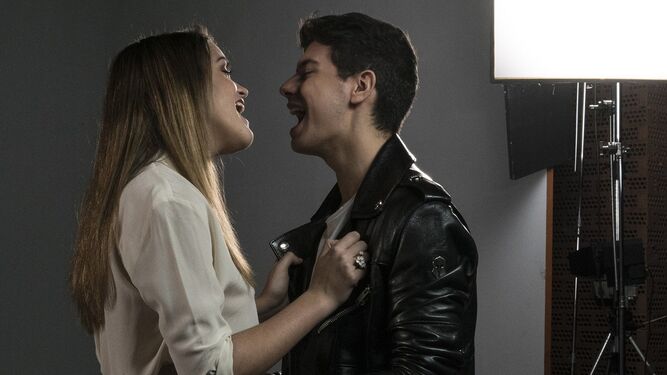 Amaia y Alfred en el videoclip intimista de 'Tu canción'.