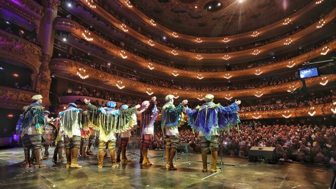 Im&aacute;genes de la gran gala del Carnaval gaditano en Barcelona