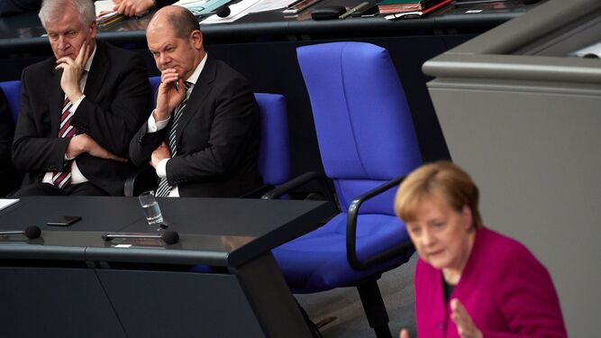 Merkel busca un nuevo "resurgir" de la UE