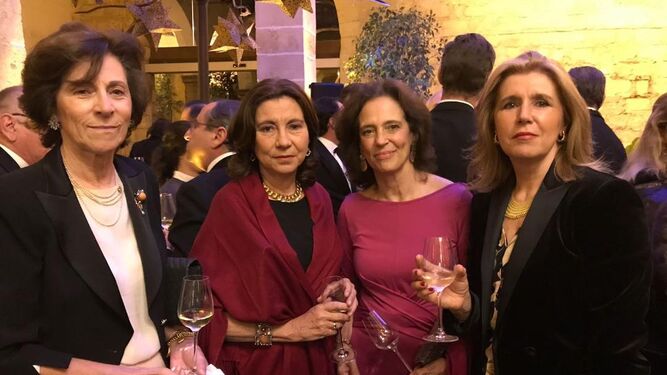 Mercedes Morenés, Rocío León, Cecilia Lora y Sonia García-Jarana.