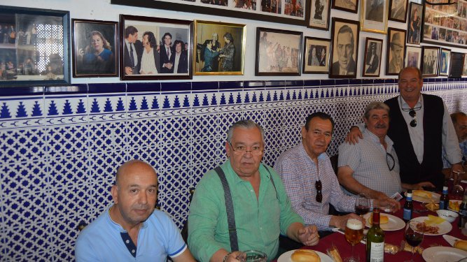 Joaquín Navas, Ángel Almeida, Pedro Moreno, Francisco Marqués y Momi Torrejón.