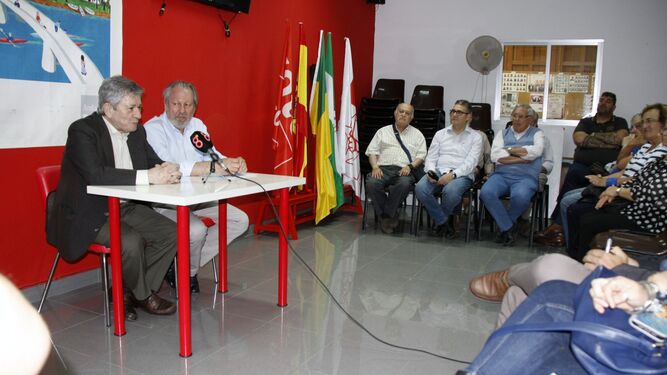 Enrique Barón ofreció una conferencia   en el PSOE