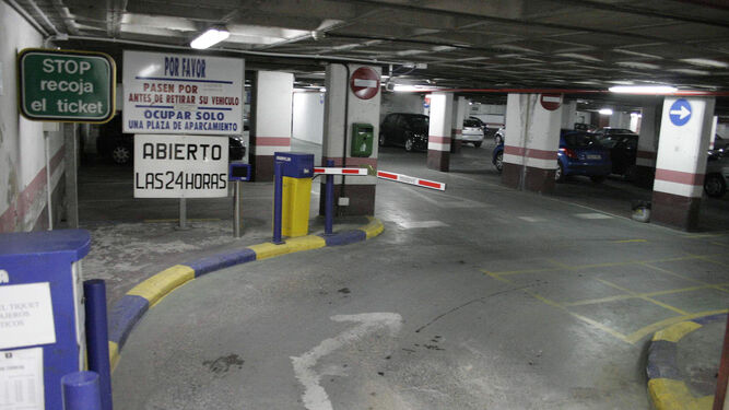 Una imagen del interior del estacionamiento subterráneo de Isaac Peral.