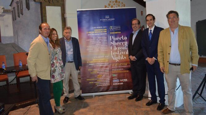 Enrique López-Bosch, Claudio Arañó, Esther Gutiérrez, el presidente de la Fundación Excelentia Javier Martí, Pedro Rodríguez Vilches y Fonsi Domecq.