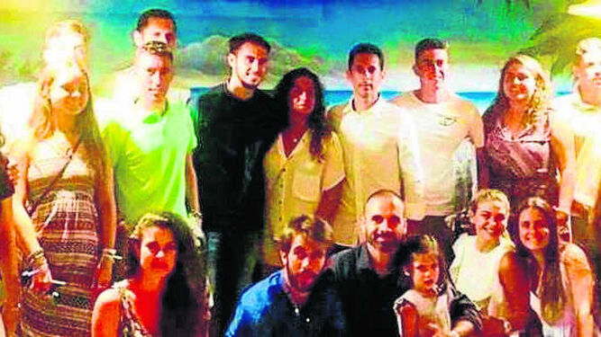 Algunos de los participantes en el torneo celebrado en Zahara de los Atunes.