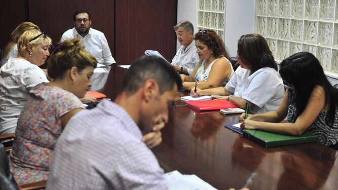 Reunión de Jaime Armario con los representantes sindicales.