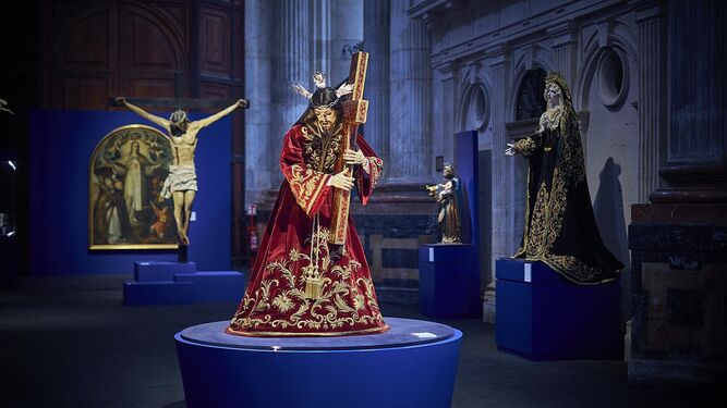La exposición 'Traslatio Sedis' que acoge la Catedral seguirá abierta hasta final de año.