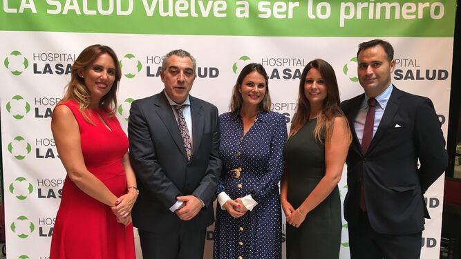 Nuevo comité de dirección de La Salud: de izquierda a derecha, María José Cañas, Diego de la Rosa, Isabel Maira, Carolina Soriano y Evaristo Maira.