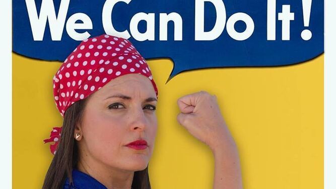 Recreación del 'We can do it!' protagonizada por la alcaldesa isleña.