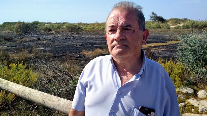 El ecologista Benito Ruiz, uno de los impulsores del centro, ayer en la zona.