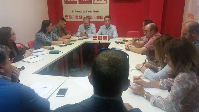 El PSOE, en la reunión donde nombró a su comité de campaña para las elecciones autonómicas.