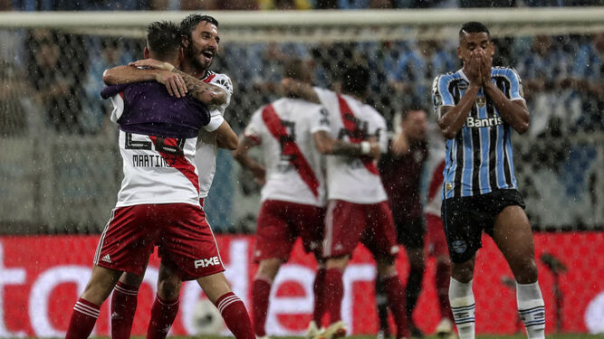 Los jugadores de River Plate celebran el pase a la final de la Copa Libertadores.
