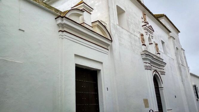 Una vista exterior del Convenio de las Carmelitas Descalzas de Sanlúcar.