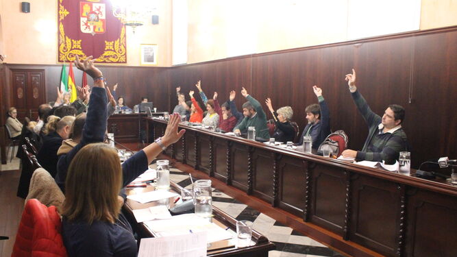 El pleno aprueba por unanimidad realizar mejoras en La Chacona