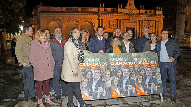 Ciudadanos abrió la campaña en la plaza de la Asunción de Jerez.