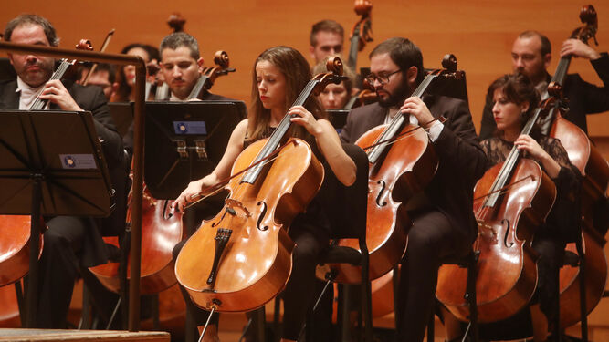 La Orquesta Ciudad de Almería, durante su actuación en el Palacio de Congresos.
