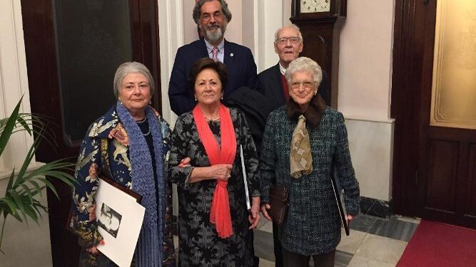 Tere Sánchez, José Almenara, Paquita Lobato, Vicente Mira y Mercedes Carabia.