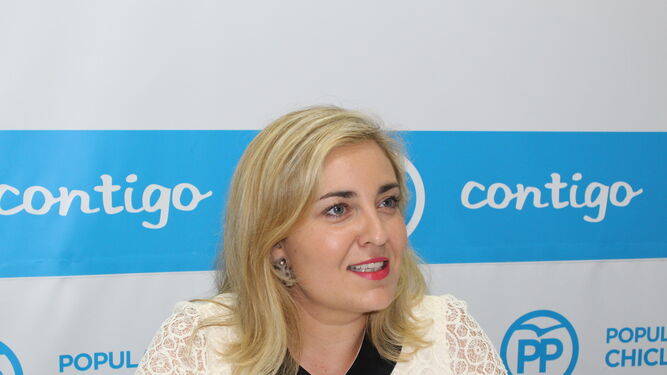 Ana Domínguez, secretaria general de la formación popular en Chiclana.