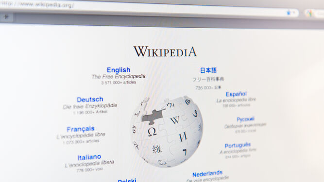 Wikipedia es el más grande y popular sitio de consulta en Internet.