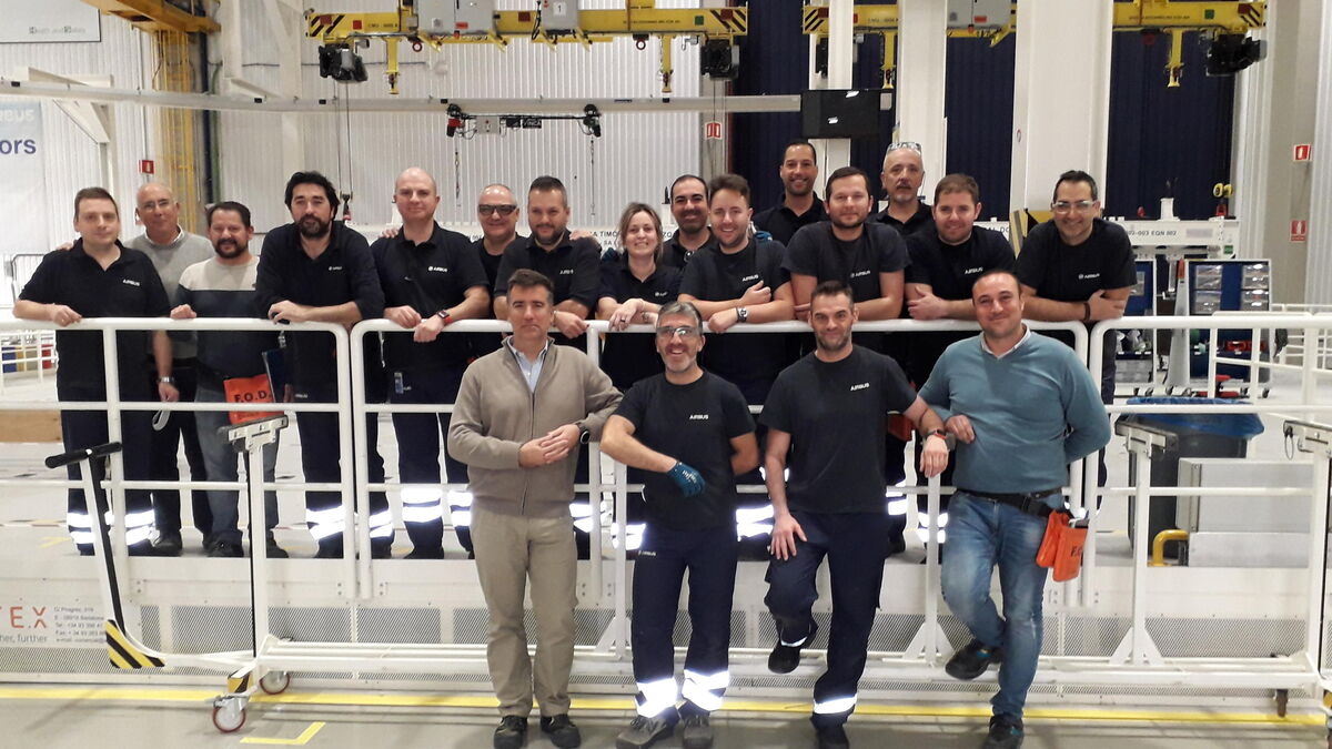 El equipo de trabajo diario en esta sección de la factoría de Airbus Puerto Real.