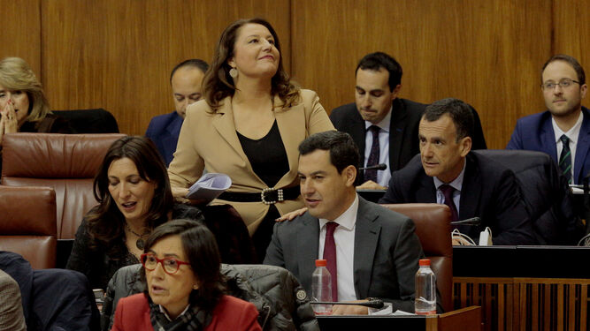 Las im&aacute;genes del debate de investidura en el Parlamento de Andaluc&iacute;a