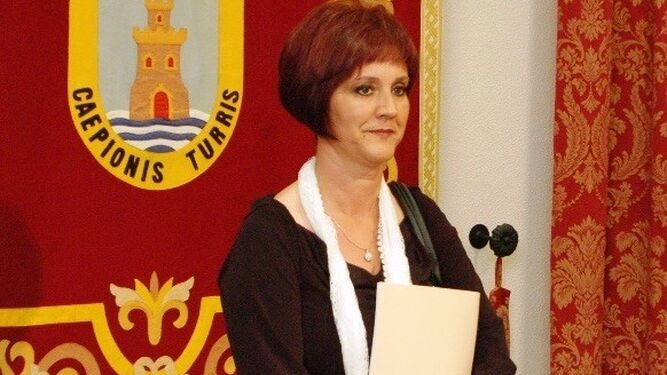 La portavoz municipal y coordinadora local de IU, Isabel María Fernández.