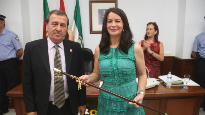 Amalia Romero, en junio de 2015, cuando fue reelegida alcaldesa de Benalup-Casas Viejas.