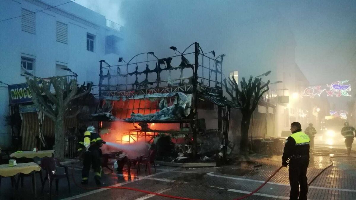 Incendio de una churrería en Puerto Real.