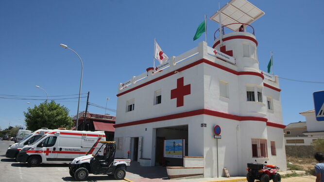Módulo central de la Cruz Roja en la segunda pista.