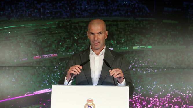 Las im&aacute;genes de la presentaci&oacute;n de Zinedine Zidane