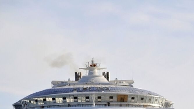 As&iacute; es el 'Oasis of the Seas', el mayor crucero del mundo, que ser&aacute; reparado en C&aacute;diz
