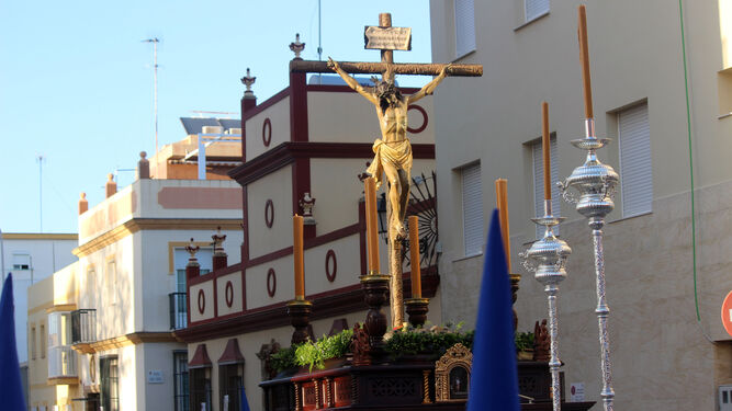 Cristo del Perdón por la calle San Vicente