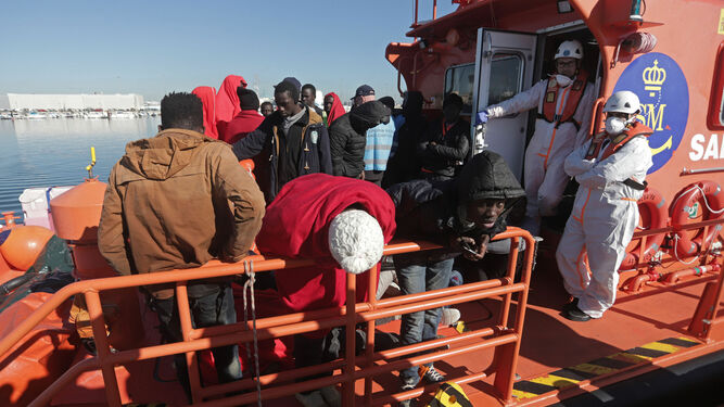 Inmigrantes rescatados en el Estrecho de Gibraltar en días pasados.