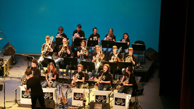 La Sant Andreu Jazz Band es una de las grandes apuestas del Jazz Cádiz Festival .