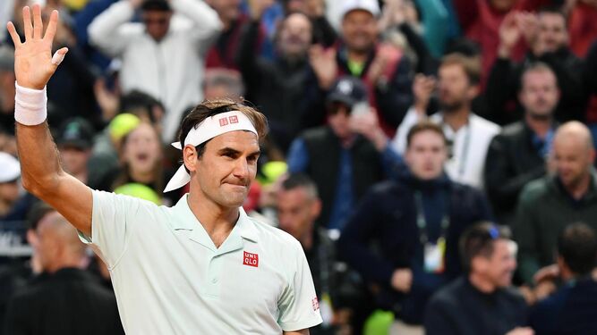 Federer se despide del público de Roma.