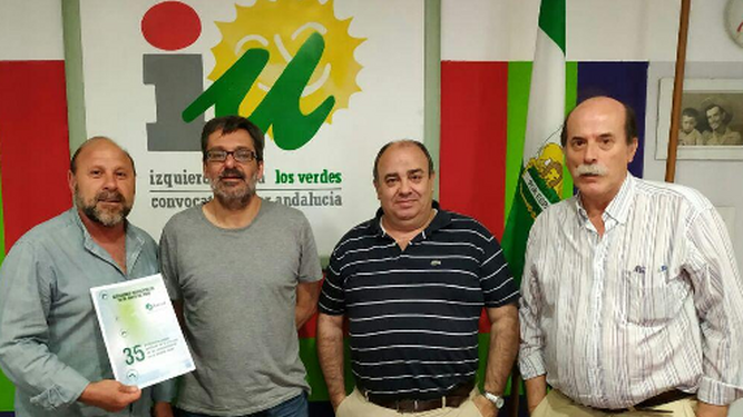 Acuerdo de IU con Facua Cádiz para defender los derechos de los consumidores