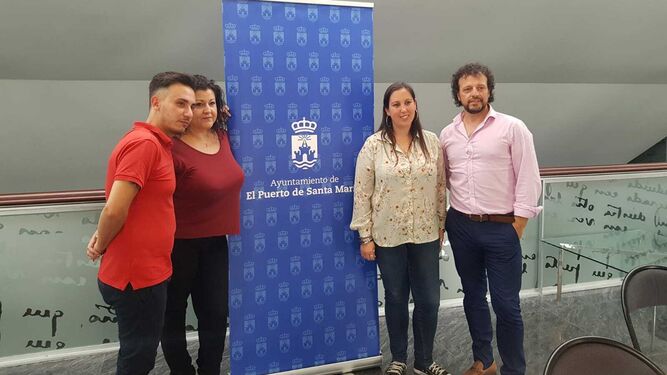 De izq. a dcha.: Víctor Raposo, Araceli Arias, María Eugenia Lara y Jaime Cala.