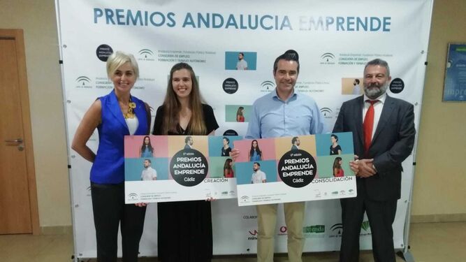 Los emprendedores galardonados en Cádiz.