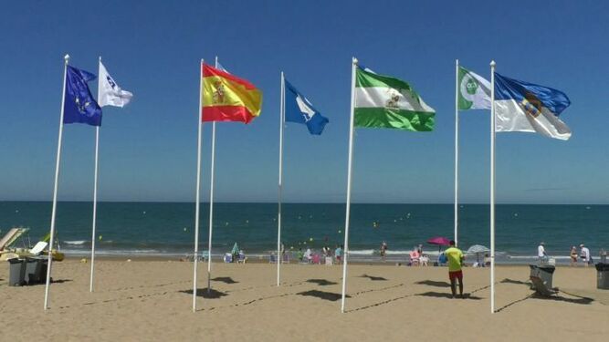 El Ayuntamiento de Chipiona destaca que las aguas de baño de las playas de la localidad son “excelentes".