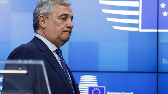 El presidente del Parlamento Europeo, Antonio Tajani, durante la rueda de prensa del domingo.